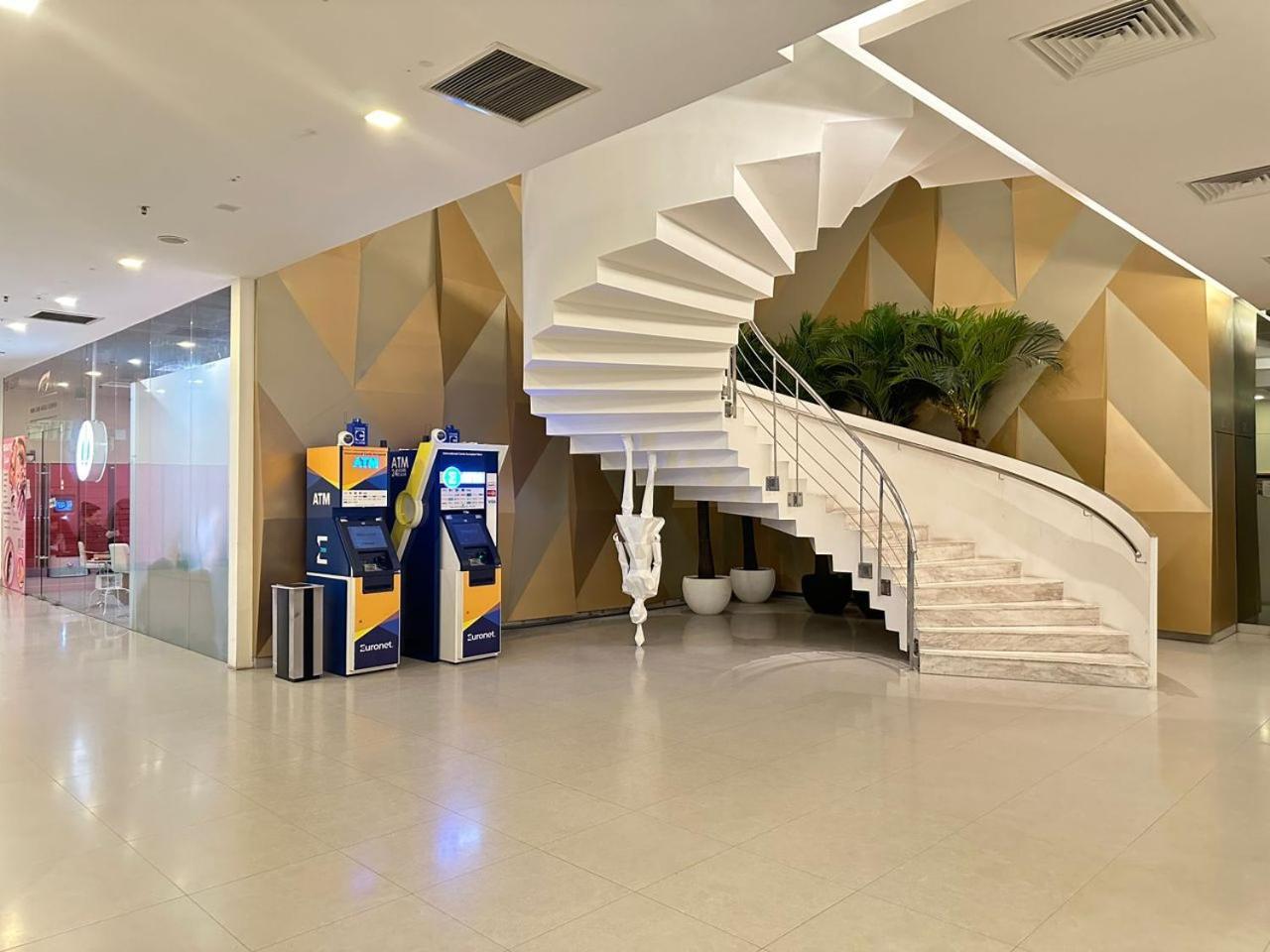 Summer Suites Klcc By Star Куала Лумпур Екстериор снимка