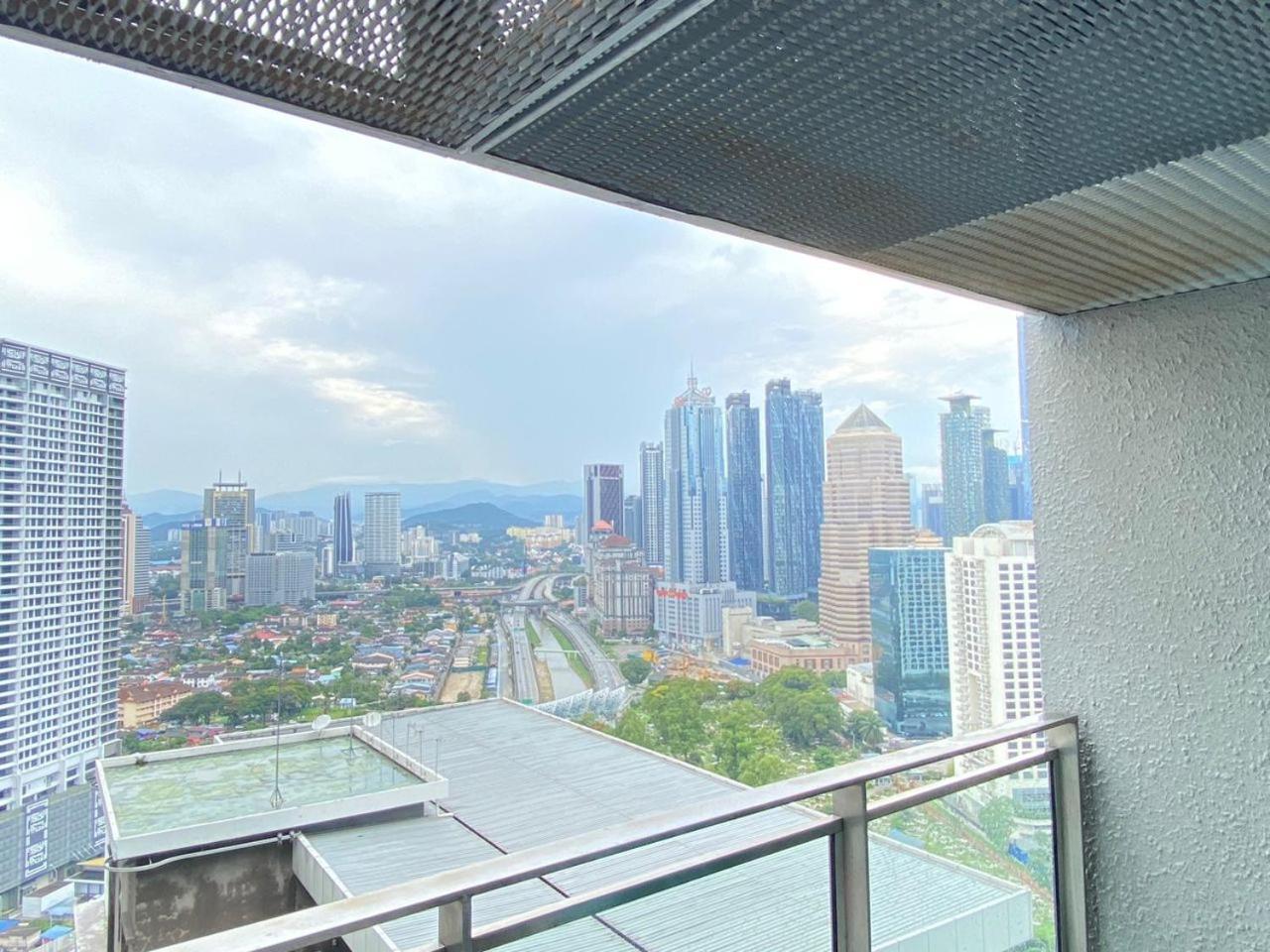 Summer Suites Klcc By Star Куала Лумпур Екстериор снимка