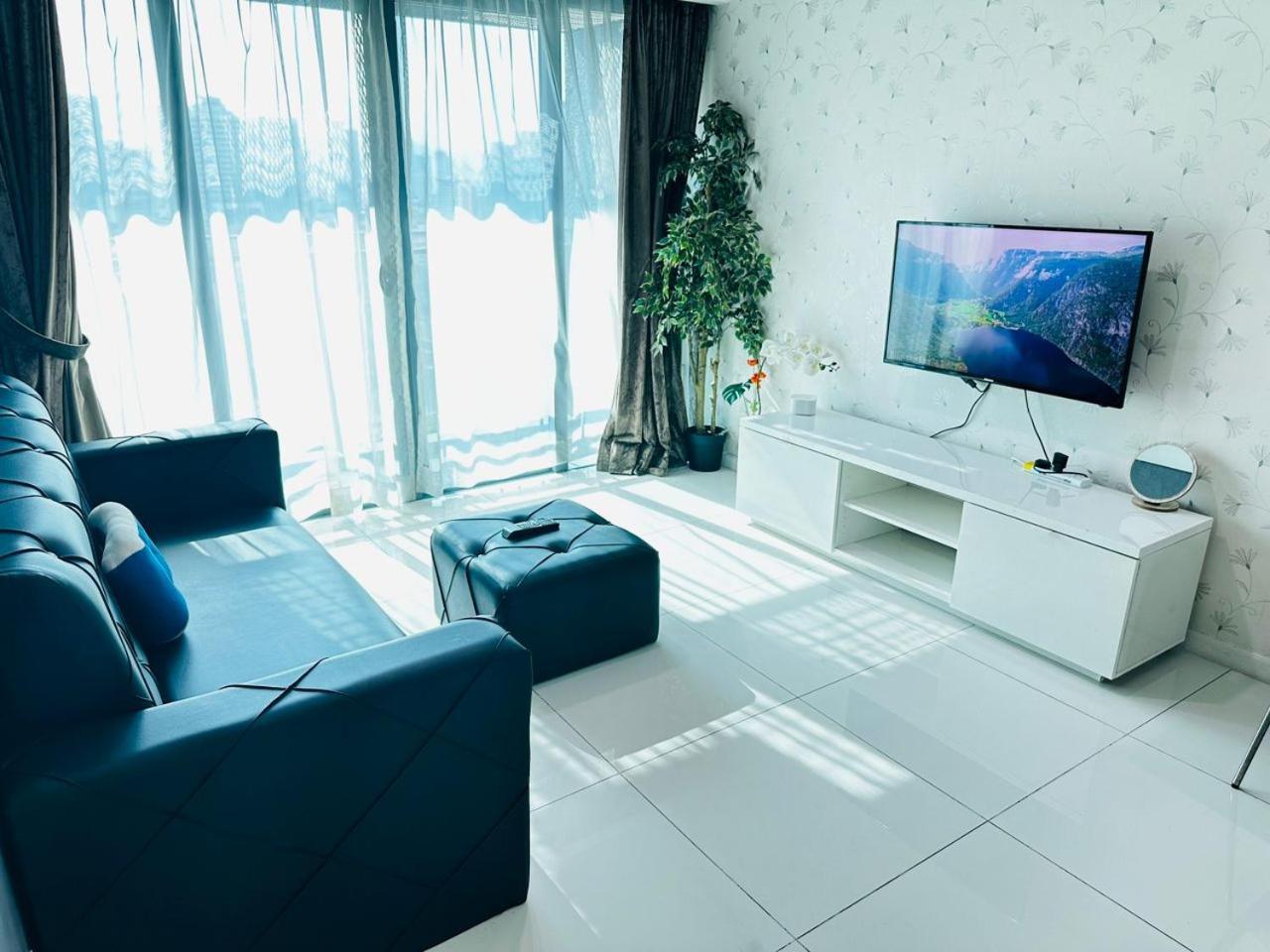 Summer Suites Klcc By Star Куала Лумпур Екстериор снимка